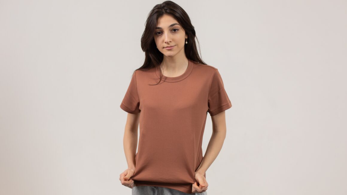 What Colors Go With Brown Clothes? (6 Color Ideas)